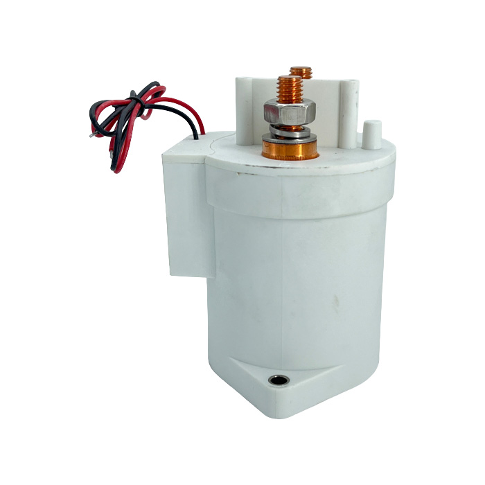 Які переваги роблять контактор постійного струму кращим вибором для сучасного керування потужністю?